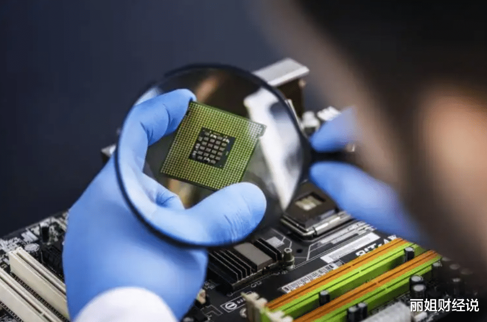 芯片|中企收购英国最大芯片厂生变?英国要重审,理由和禁用华为5G一样