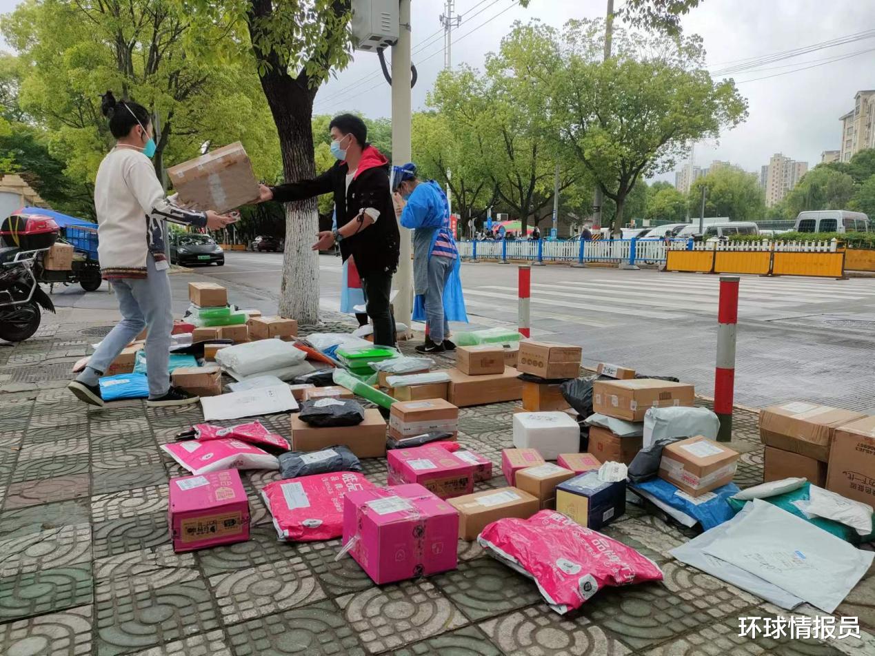 京东|上海消费领域重启，京东唯品会加速恢复，一场热潮正在酝酿