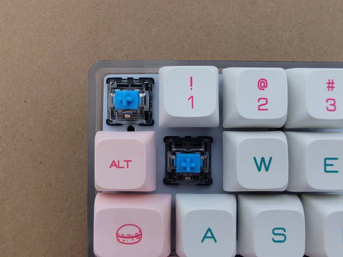 京东方|喜欢噼里啪啦的打字？那这款轴你可不要错过了，体验不输「樱桃」