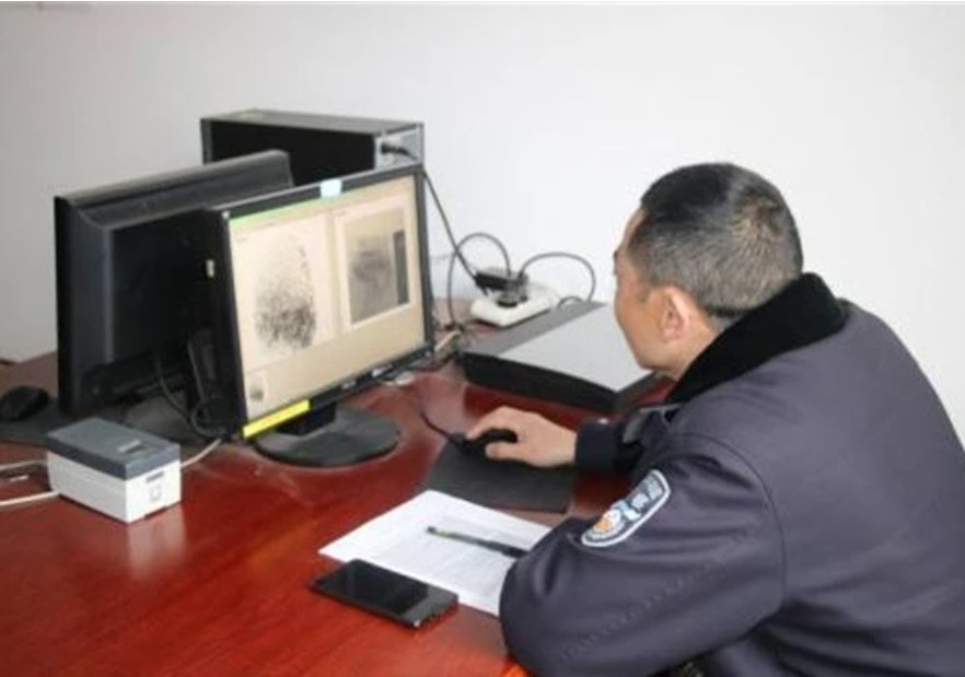 2015年男子在母亲留下的铁盒中找到一张600万存款单,银行:伪造