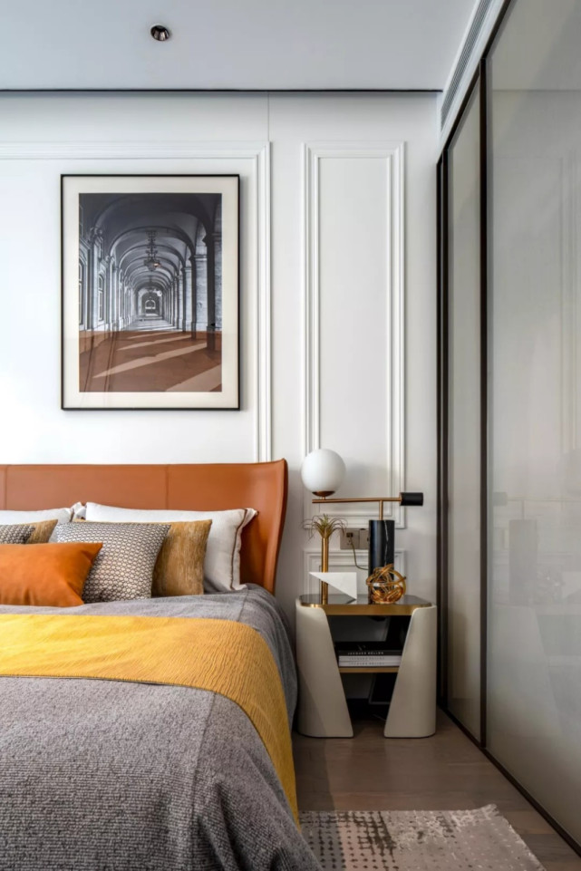 109平现代风三居室，各自个性张扬地独立存在让空间时尚有涵养