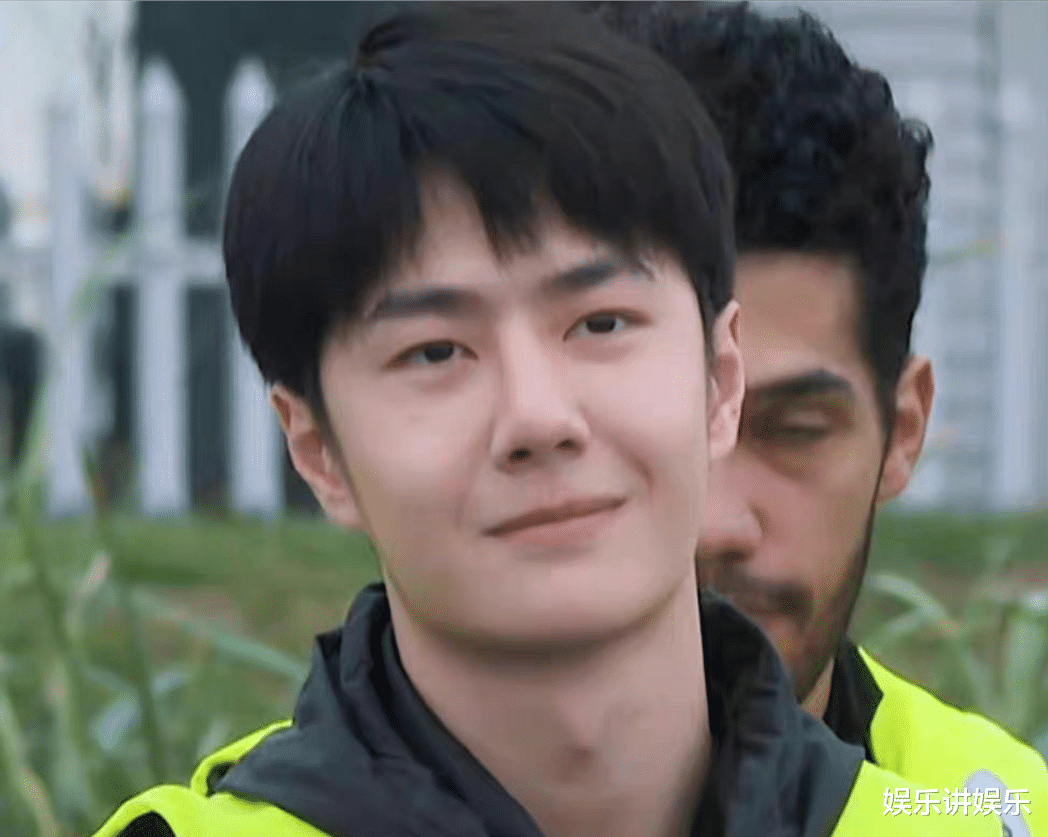 王一博|老板说话他吹笛，领导坐车他甩尾，王一博身上依旧有着陈厅的灵魂