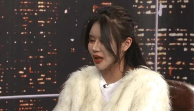 整容|两年整了300多次,称还要继续,为何她如此痴迷整容