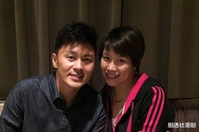 带货|TVB冻龄男神返港团年！因普通话太差放弃带货，与家人将移居内地