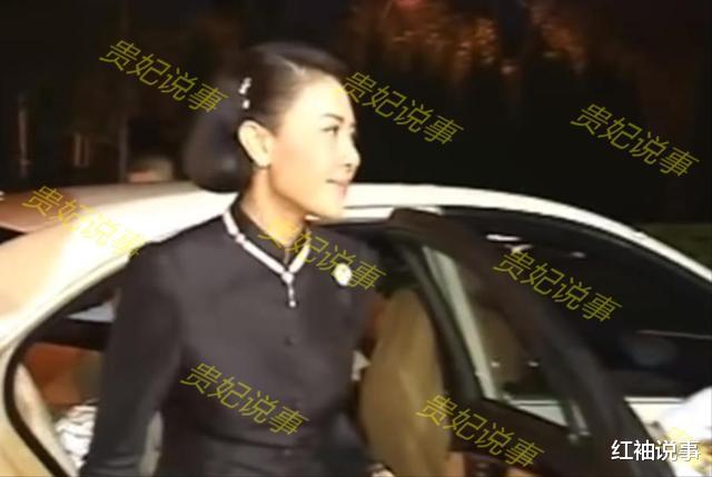 西拉米罕见换发型，bobo头时髦又俏皮，颜值上碾压苏提达王后