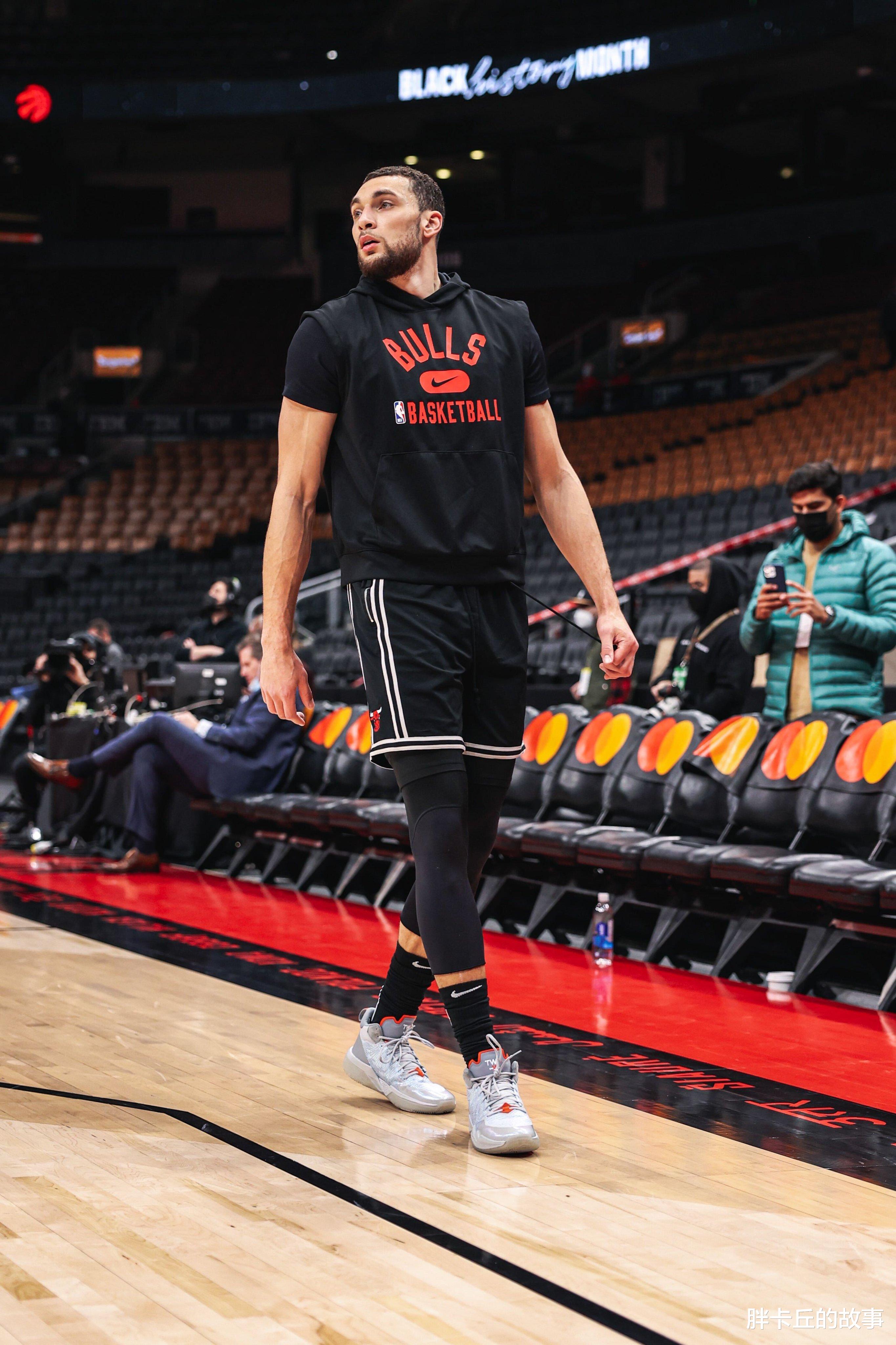 斯蒂芬·库里|2月4日NBA球鞋上脚，库里上脚初代签名鞋，德罗赞上脚科比11