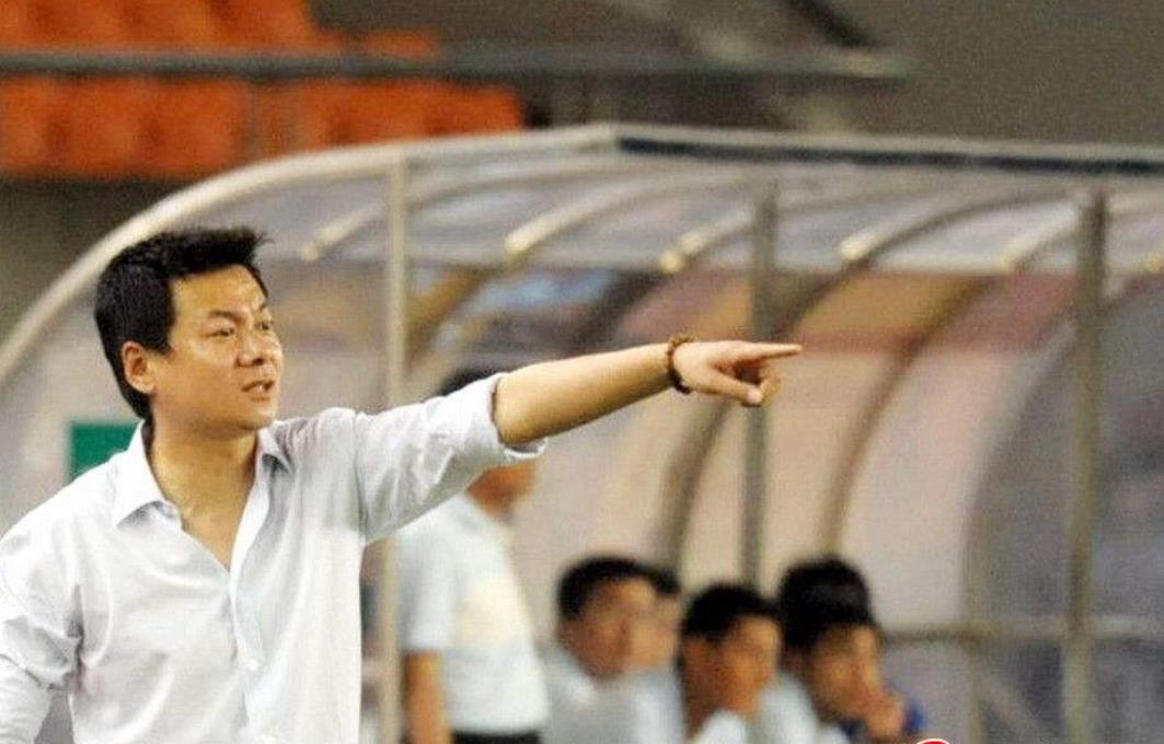 上海申花|前上海申花老板朱骏，他是不是最疯狂的中超老板？