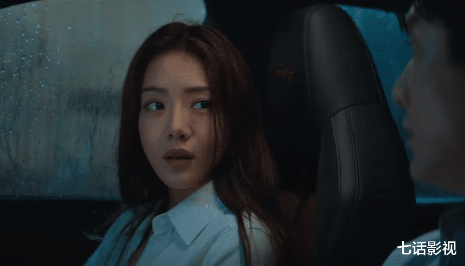 回廊亭|拿了“王炸”姐弟牌的《回廊亭》，就拍成这样？