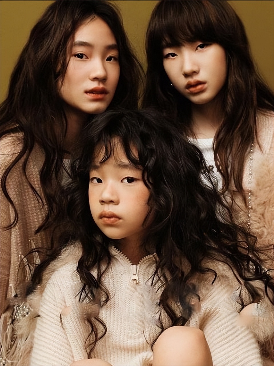 小S|小S16岁女儿爆照，运动服扎下摆露腰肢，被称为台湾最强星二代