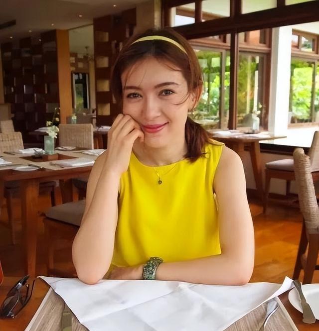 尼格买提|尼格买提婚变!9年婚姻已终结,妻子帕夏承认早就不在一起了