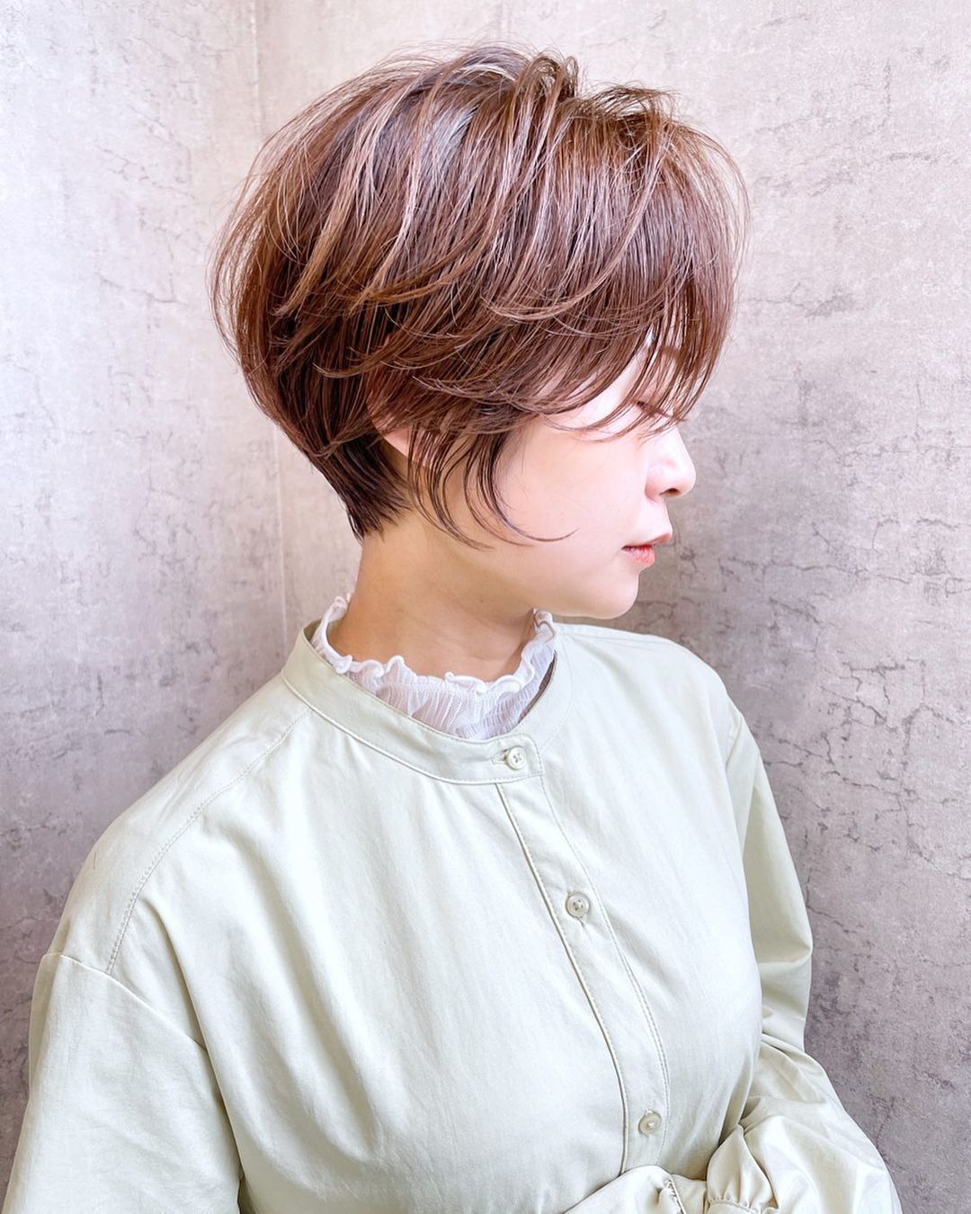 发型 这20款女士发型，让你大不一样，百变瘦脸很有气质