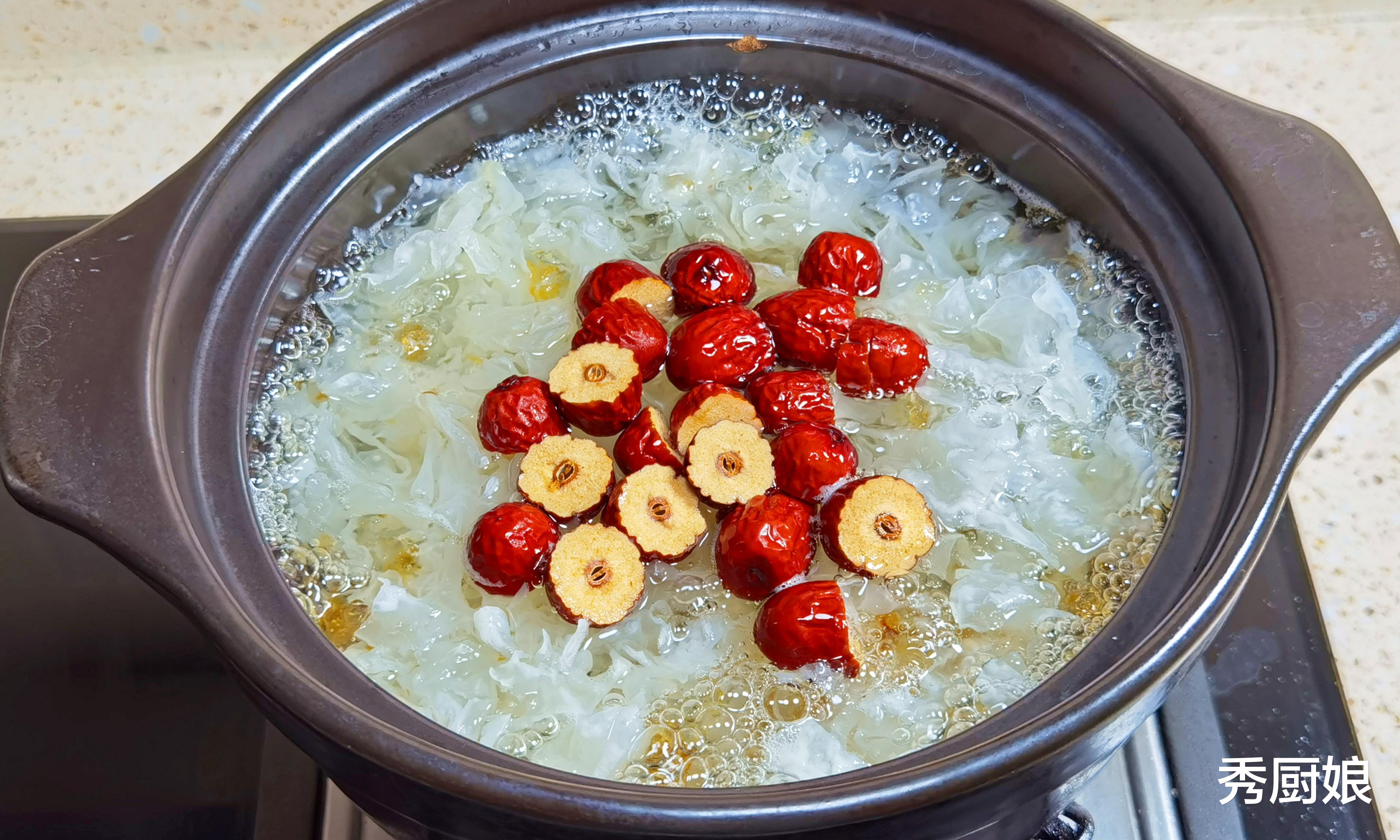 霜降|霜降将至,无论男女老少,记得吃“3红4白”,补足营养,平安入冬