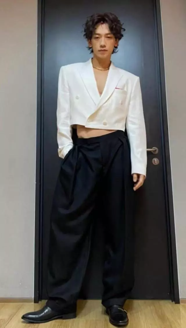 黄晓明|越瘦越难看的男明星:罗云熙幻灭,黄晓明泯然众人,张若昀变寡相