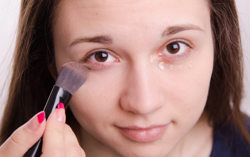 何晴 上遮瑕膏的秘诀有哪些呢