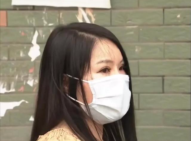 养生馆女老板爱上年轻男顾客,供其吃住仍被甩:我哪不好?