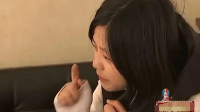女子设局与男子开房,偷生下孩子要挟男子结婚,未婚生子如何上户