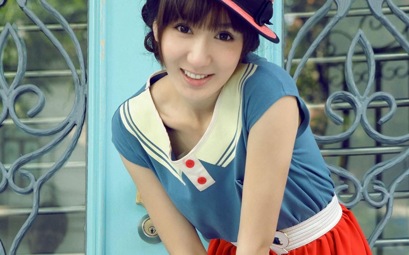 |领导开会的时候，员工提早到会场，有必要吗？