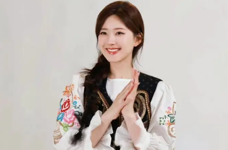 赵露思|《奔跑吧》：赵露思首秀被针对？看到节目组用意, 才懂她有多强