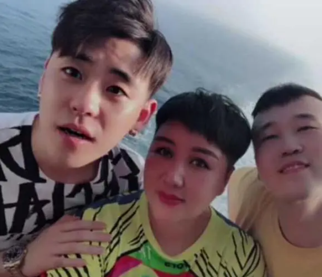 张云雷|“大难不死”张云雷:从20米坠落全身骨折,郭德纲砸300万救回