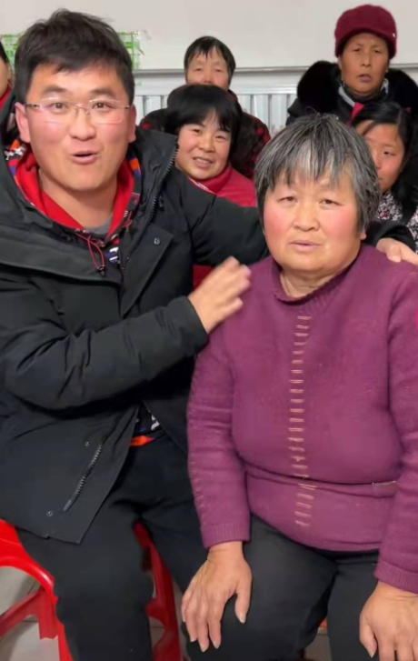 姜涛|“装傻充愣”行不通了？姜涛把自己60多岁的老母亲都豁出来了！