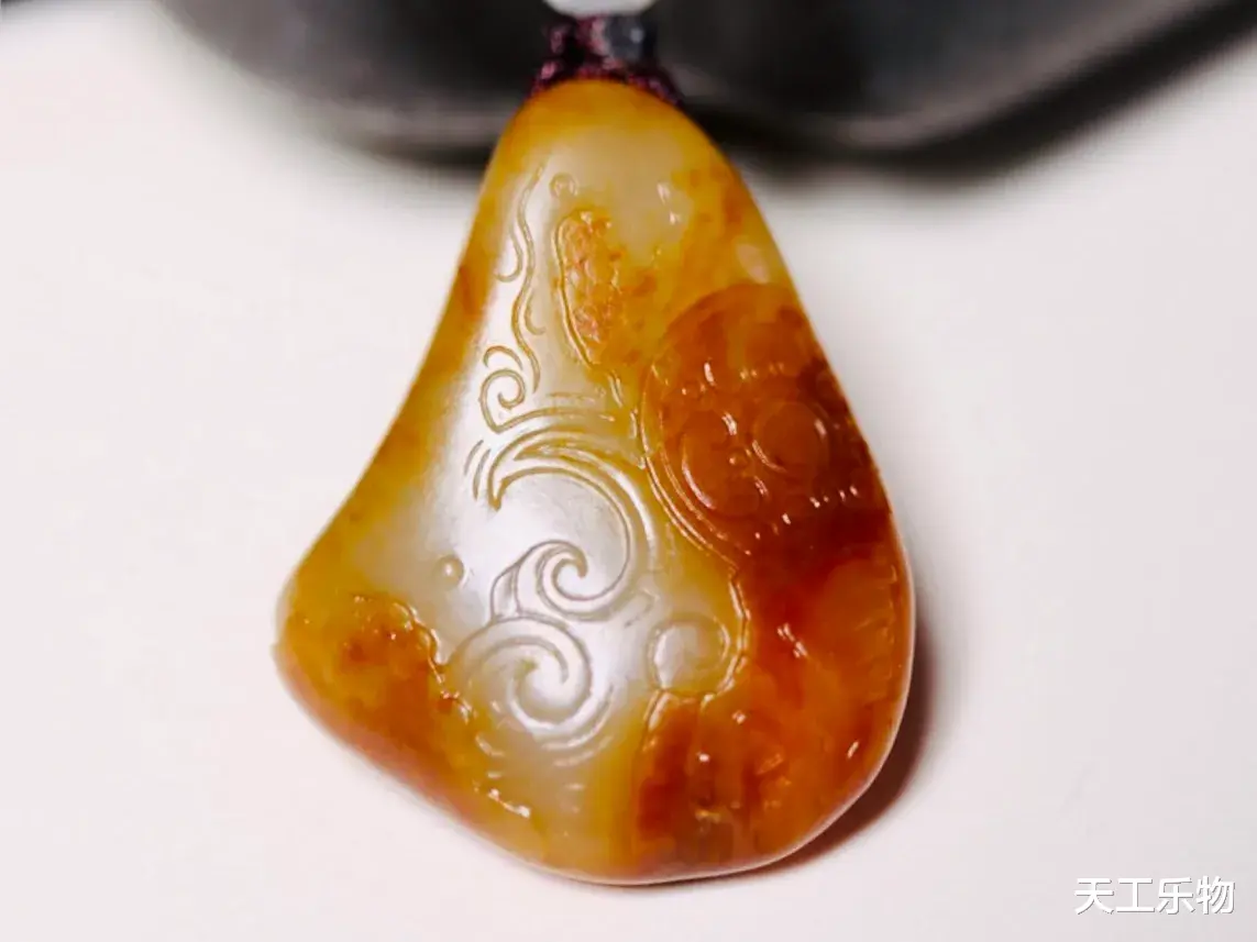 |一样的鉴定证书,一样的和田玉,绕不开的百倍价差!