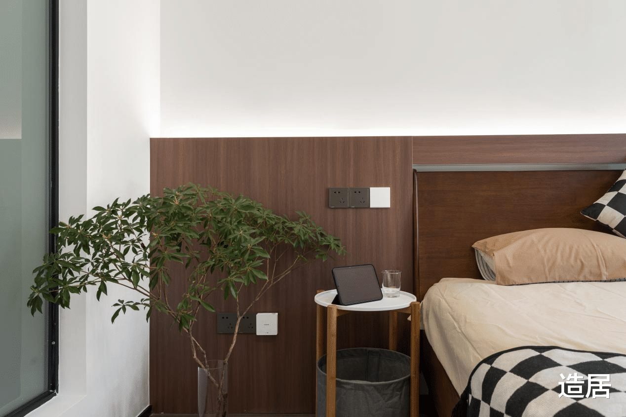 这套90㎡复式三居室,满屏皆是阳刚之气