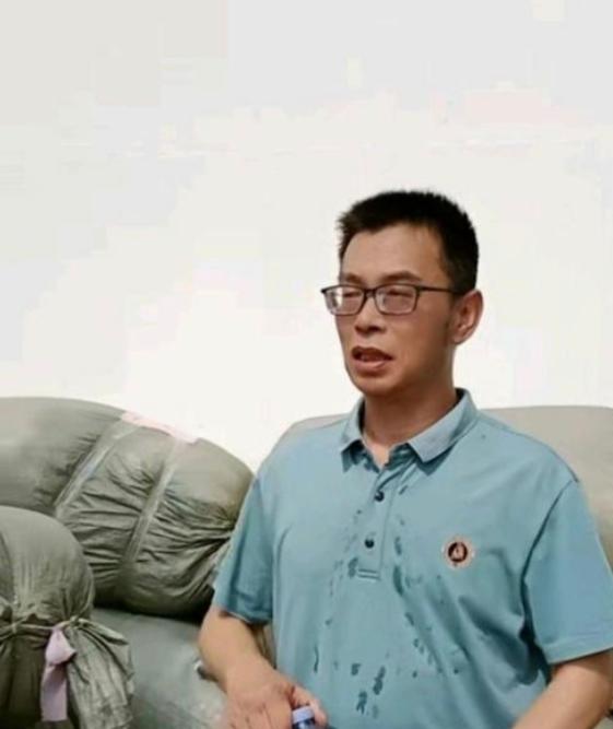 开封舅舅发文,证实李莉母女去世与28事件有关,对妻女称呼引质疑