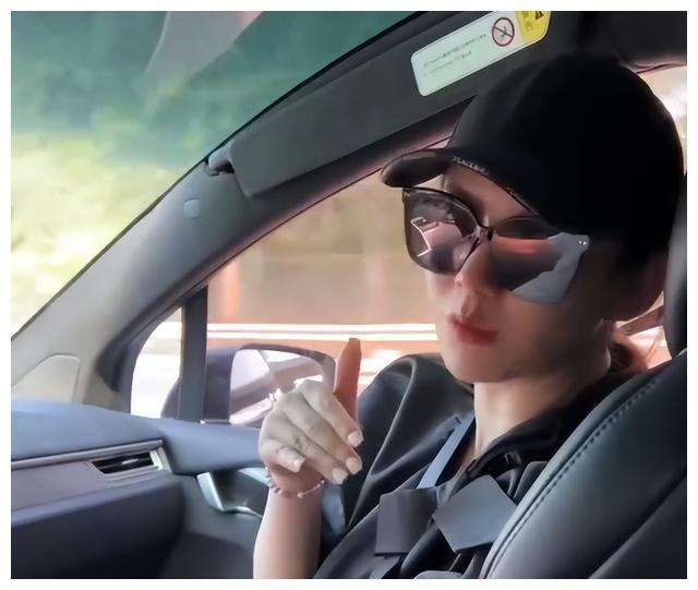 戚薇|戚薇晒生产vlog，李承铉连夜赶回，lucky甜喊弟弟我的宝贝超开心