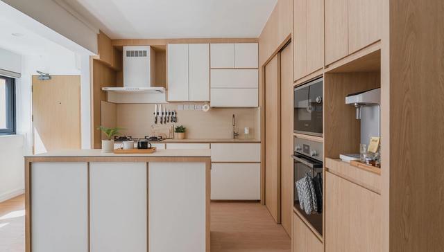 难怪别人家厨房又大又亮，直接和阳台、储物间打通，越用越香！