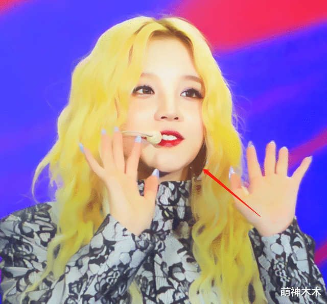 丁笑滢|发腮、浮肿、脸型崎岖，还不到30岁，在韩国发展过的明星就变脸了