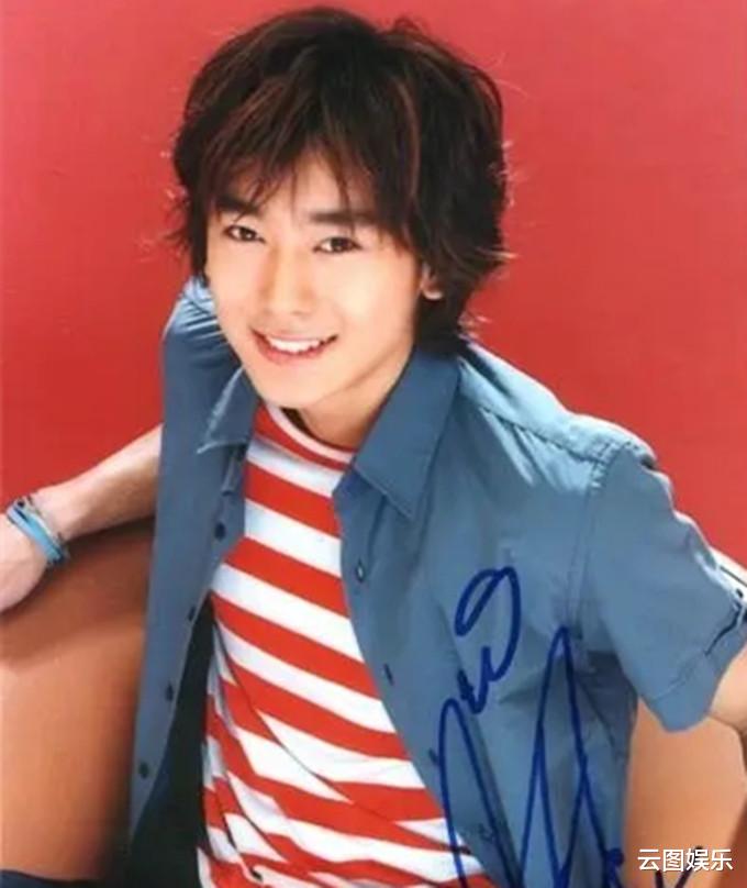 婚纱照|恭喜!40岁童年男神再婚,唯美婚纱照曝光,空姐女友颜值高身材好