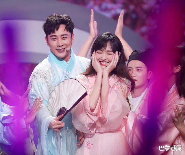 罗晋|周末两天5个瓜,李晓峰秀恩爱惹怒杨幂粉丝,罗晋冲冠一怒为唐嫣