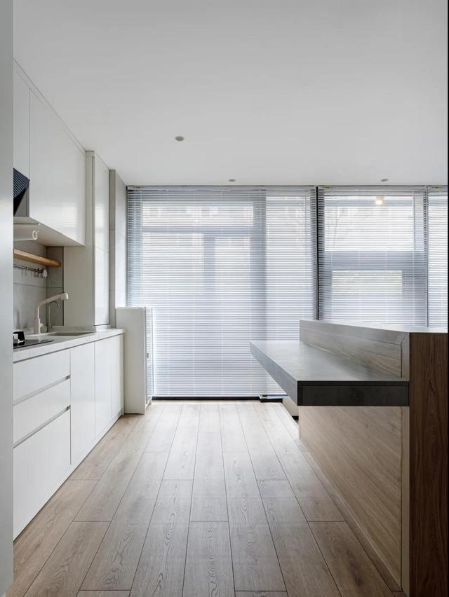 她家仅33㎡,却装出了“别墅范儿”,颜值与实用并存,太美了!