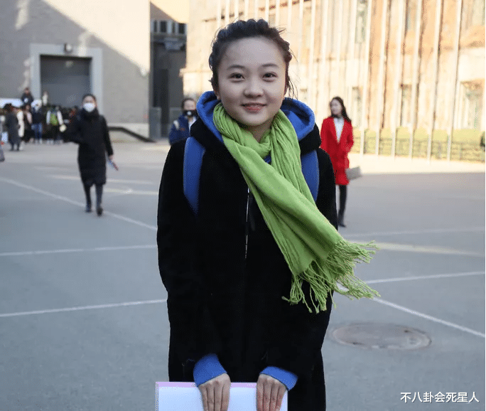 美丽|人前风光无限，人后被亲妈当成“提款机”，这5位童星满是辛酸泪