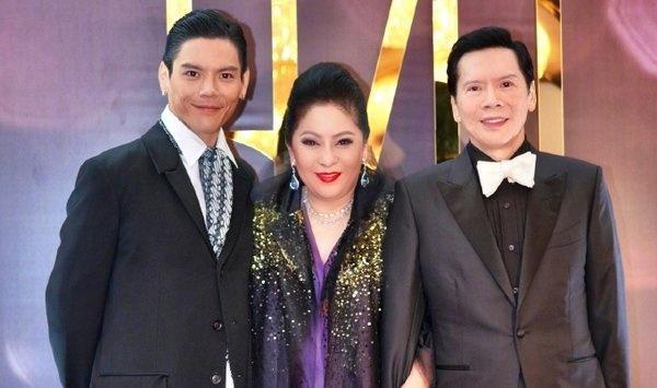 向华强|向华强70大寿众星云集:12位影帝齐聚,3位实力派影帝缺席!