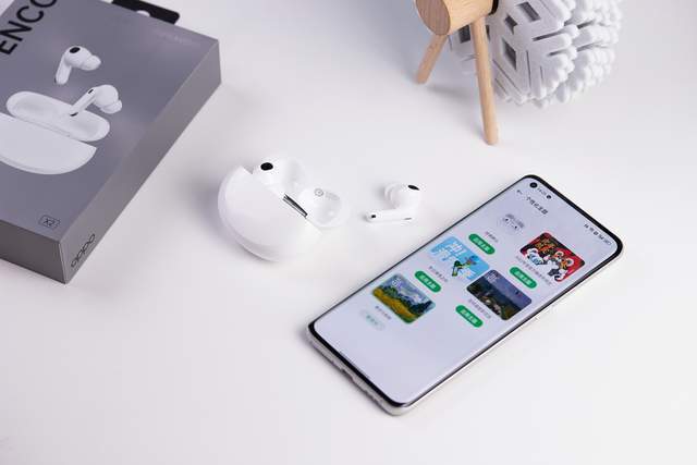 无线耳机|蓝牙耳机厮杀正酣，真无线耳机占比达69%！这款产品让你少走弯路