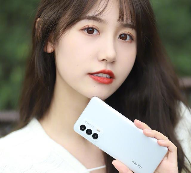 旗舰机|魅族手机推荐与避坑：旗舰机售价不到2000元，降维打击千元机！