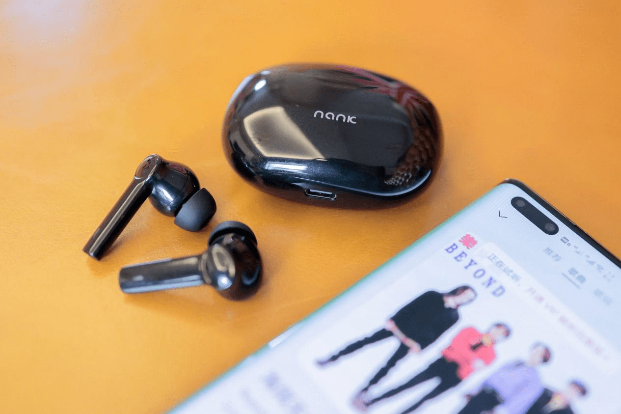 蓝牙耳机|入耳式蓝牙耳机什么牌子好?重低音强劲的蓝牙耳机