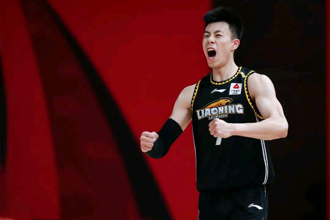 辽宁男篮|2米05！2米08！2米08！2年时间，短板已成优势！辽宁成功效仿火箭
