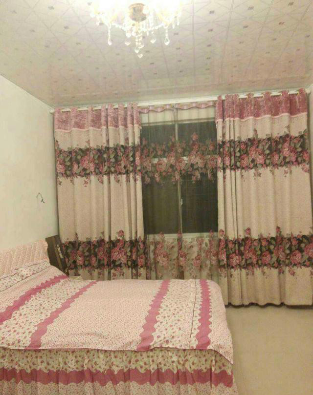 农村自建房,外观真的很好看,装修差好多了,跟外观不搭调