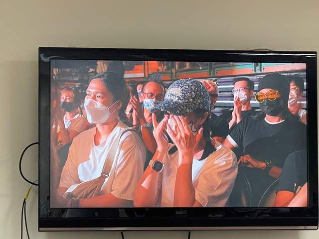 黄嘉千|与夏克立结束16年婚姻对簿公堂，黄嘉千当众情绪崩溃掩面痛哭