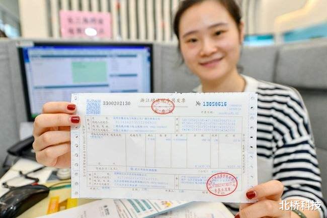 拼多多|为什么老在拼多多买到假货?记住这4点,轻松识破商家的套路