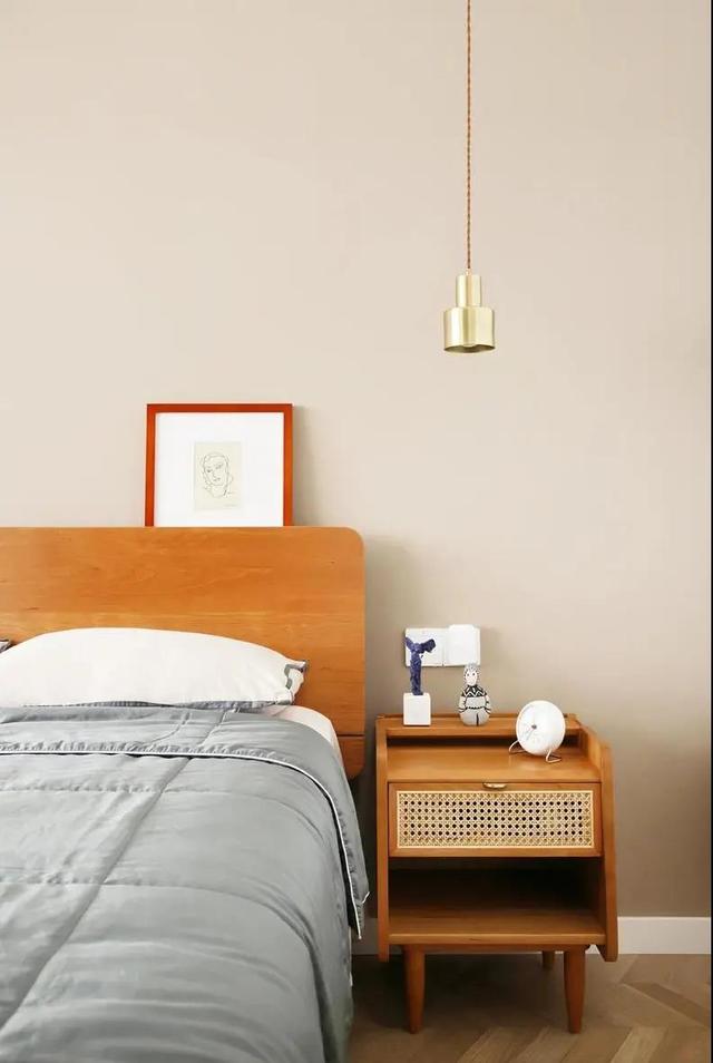 商品房|90后女白领晒出自己的独居生活：全屋简洁又高级，越住越舒服！