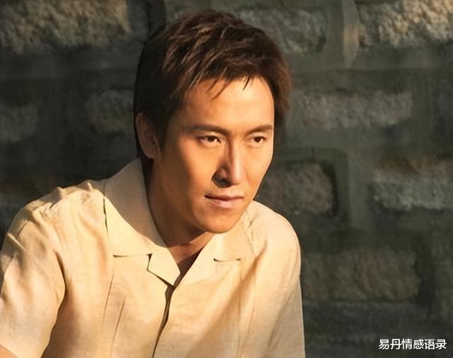 TVB|明明长相不帅，却越看越顺眼，8位“丑帅”男星，个个荷尔蒙爆棚