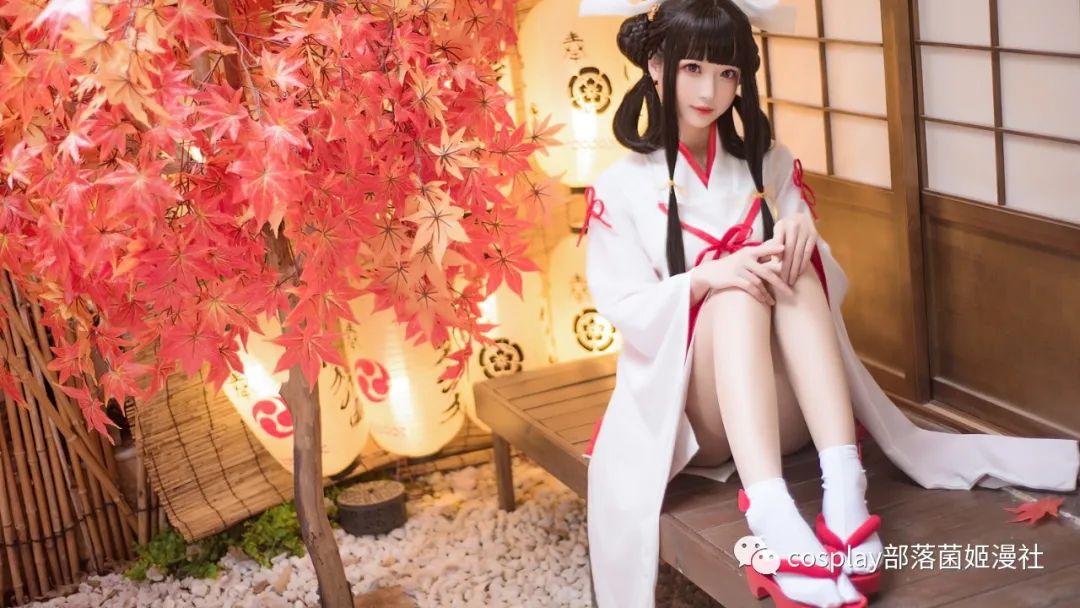 |cos：双生视界菊理千姬cos正片@南宫，店长也有参加嘛