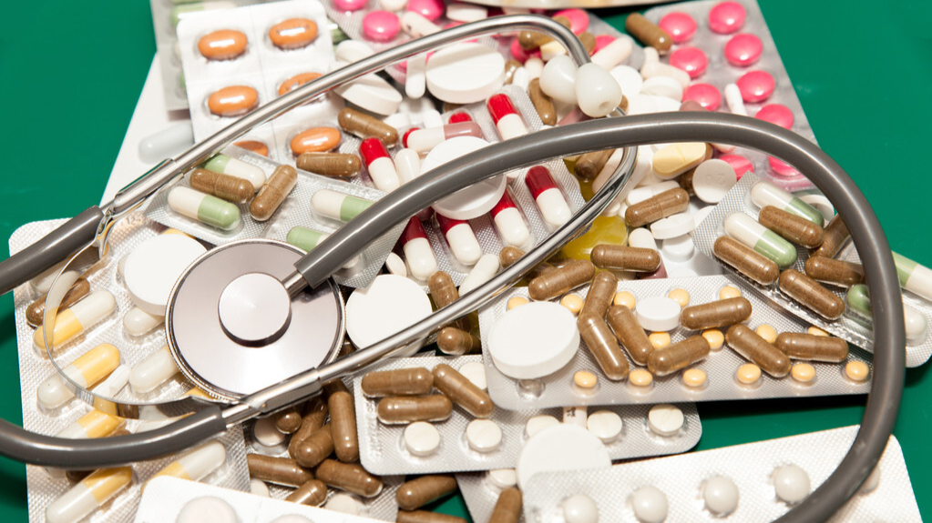 老年人吃啥东西都食不知味?5个原因要早知道,做好4点有助改善