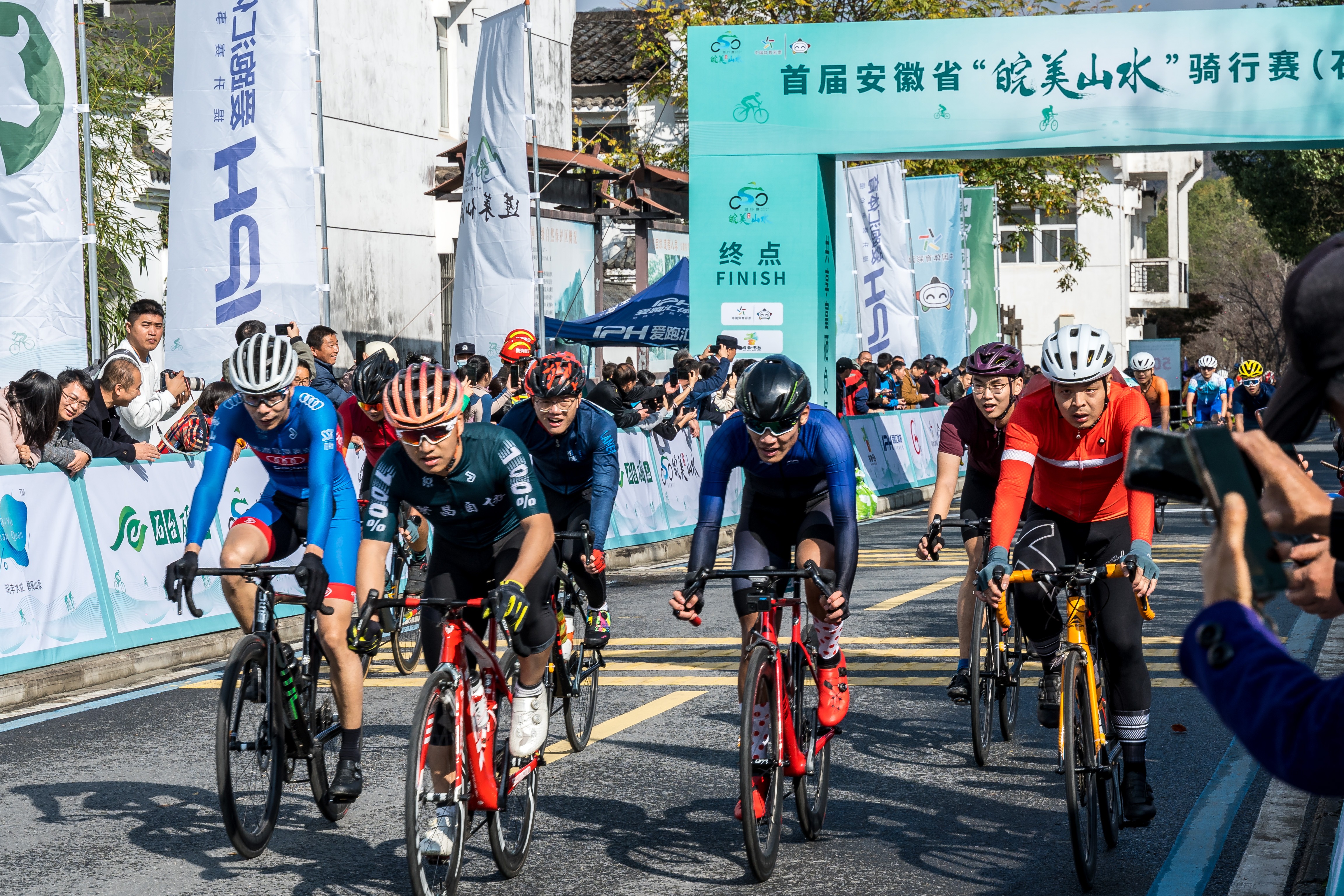 骑行|来石台骑行，“富硒”又“负氧”，看原生态醉美山水