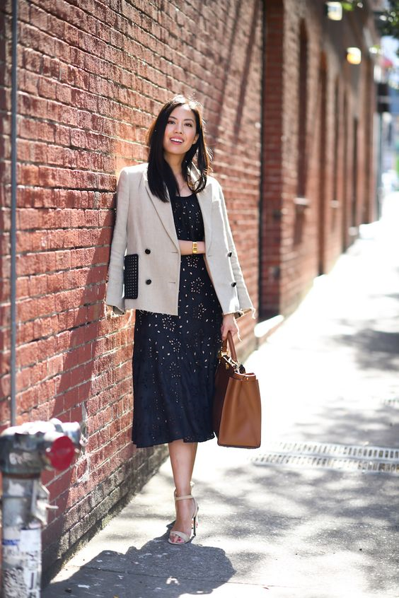 穿衣搭配|这位博主的职场堪称典范,常年高跟鞋+纯色系搭配,优雅又大方