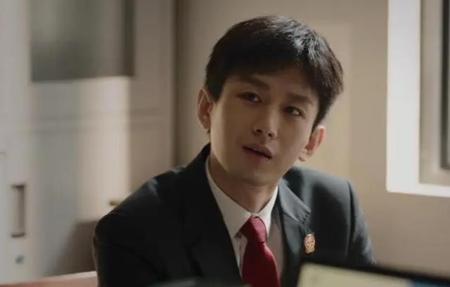 底线|底线：方远竞选失败反受罚，叶芯成为大赢家，周亦安乘机挖墙脚