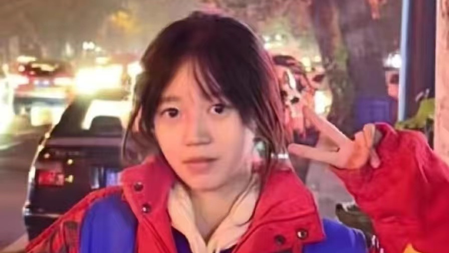 吉林17岁高中女生失踪已一月整，家人称学习好在校表现正常否认早恋，捡到的手机难以解锁，